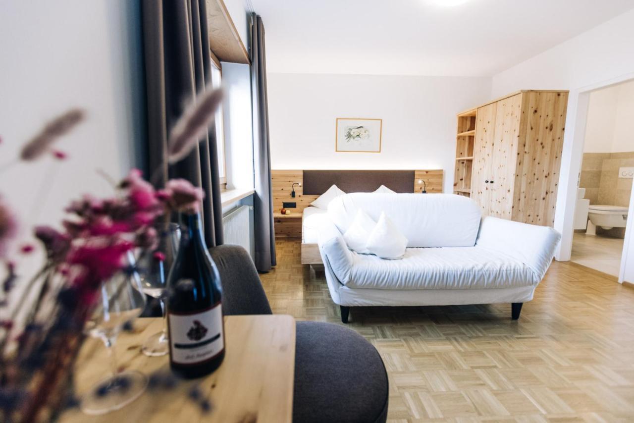 Amplatz 1523 - B&B And Suites Монтаня Екстериор снимка
